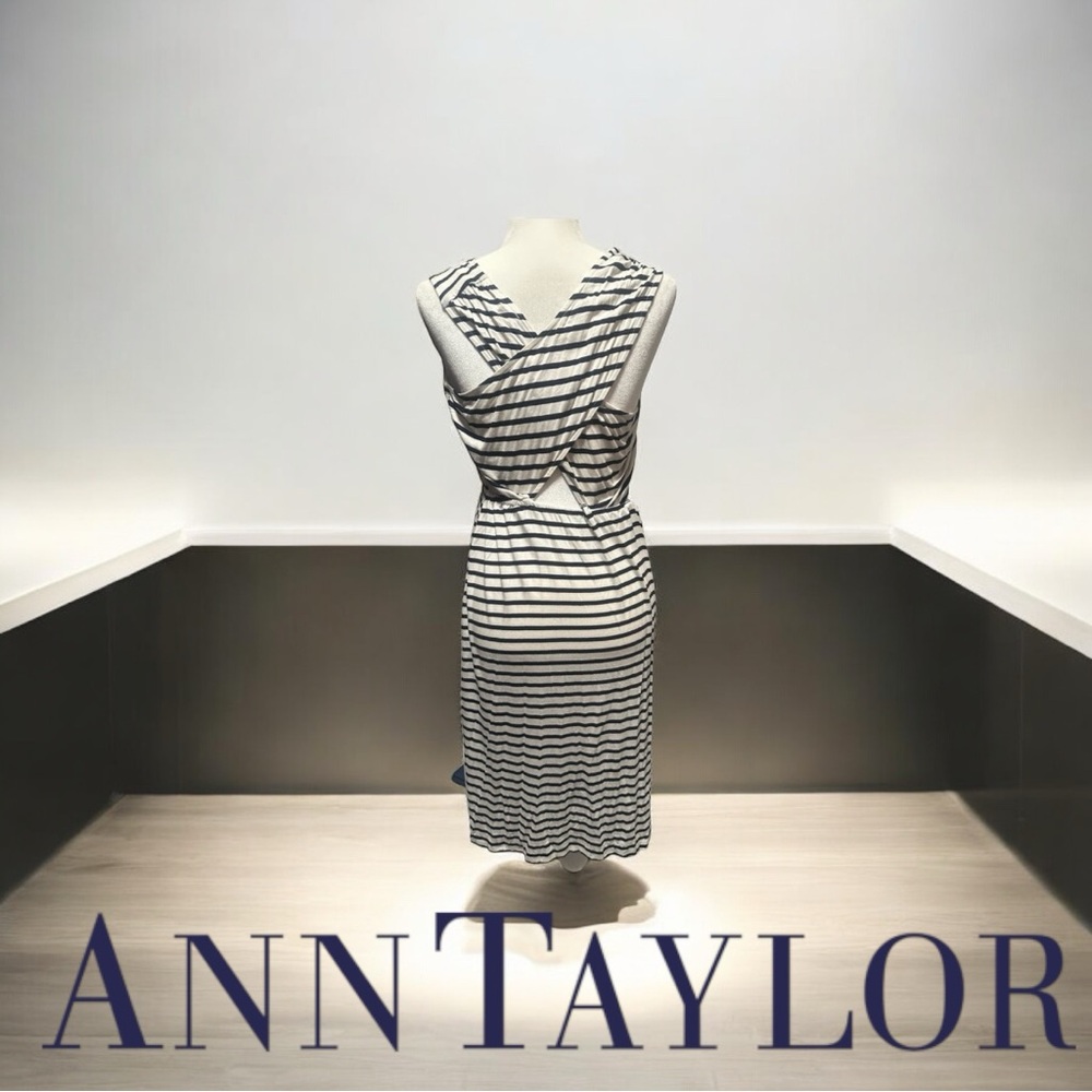 Nautical Cross Back stripe Ann Taylor Loft dress. Unique style. Size Medium.